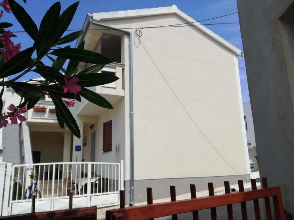 Apartment Dukic Свети свети Филип и Яков Екстериор снимка