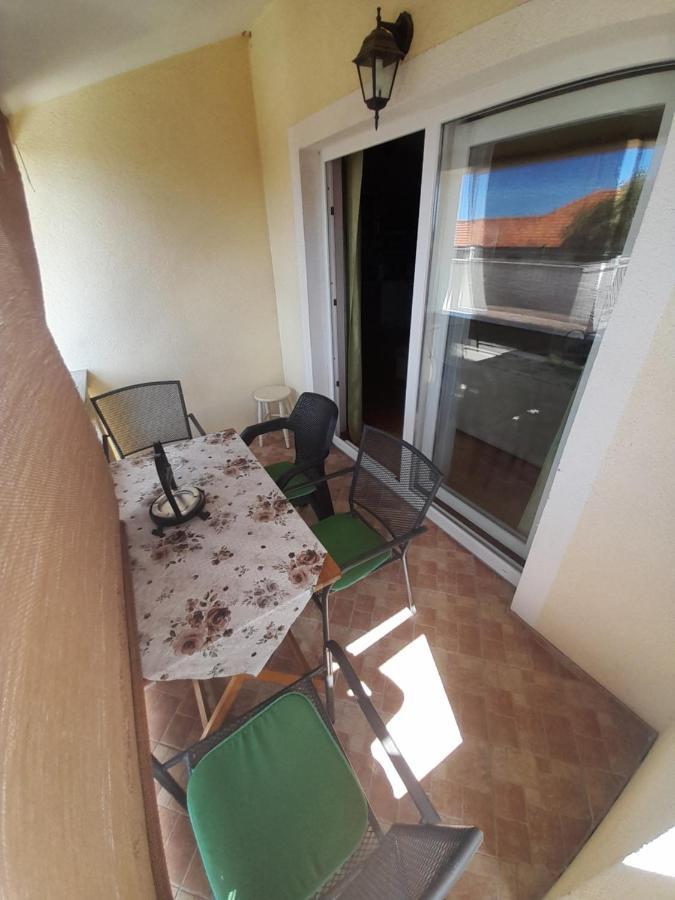 Apartment Dukic Свети свети Филип и Яков Екстериор снимка