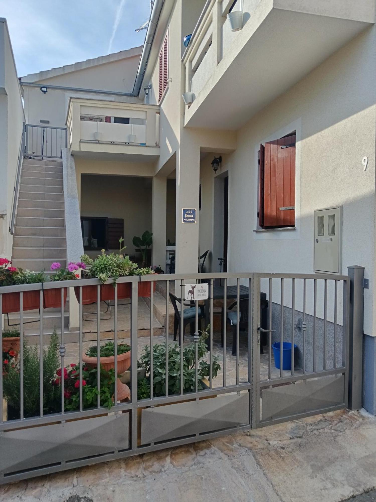 Apartment Dukic Свети свети Филип и Яков Екстериор снимка