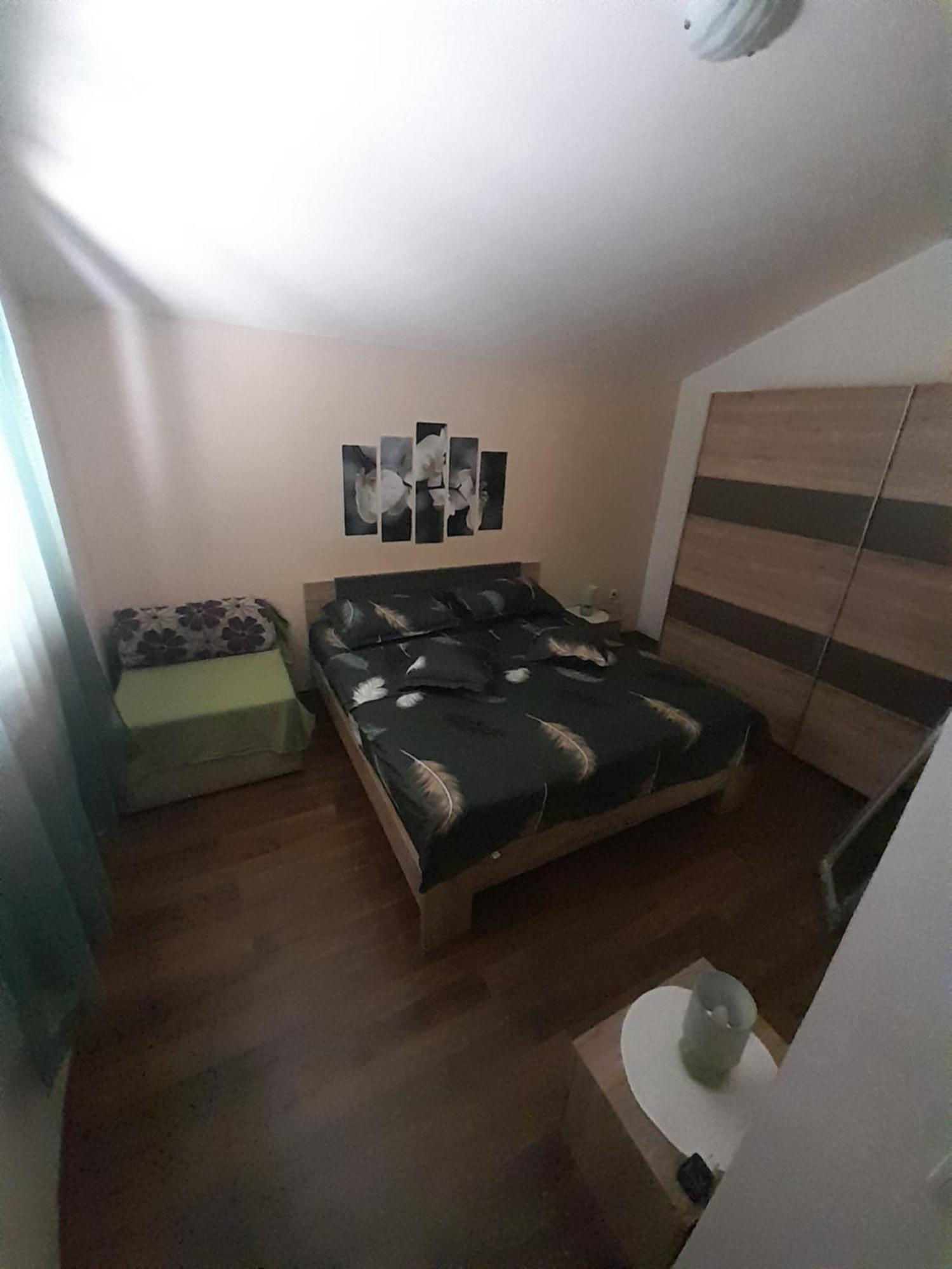 Apartment Dukic Свети свети Филип и Яков Екстериор снимка